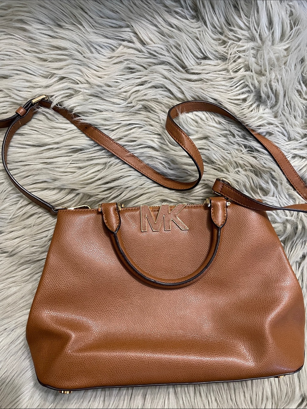Michael Kors Cognac Pebbled Leather Shoulder Tote with MK Logo - Picture 2 of 8